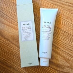Soy Hydrating Face Cleanser